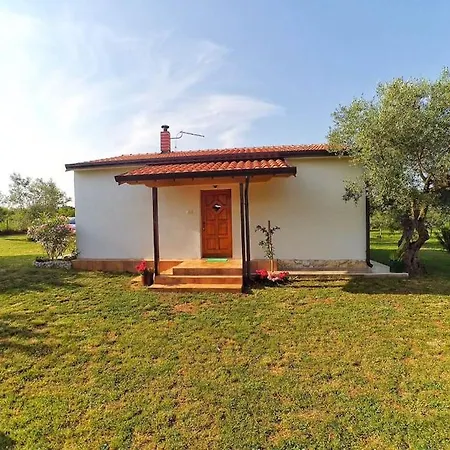 Holiday Lovric Holiday home Filipac