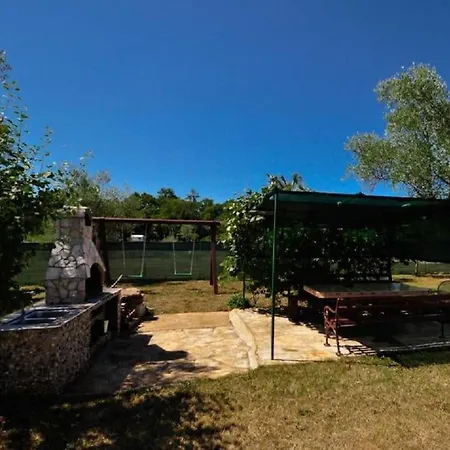Holiday Lovric Holiday home *
